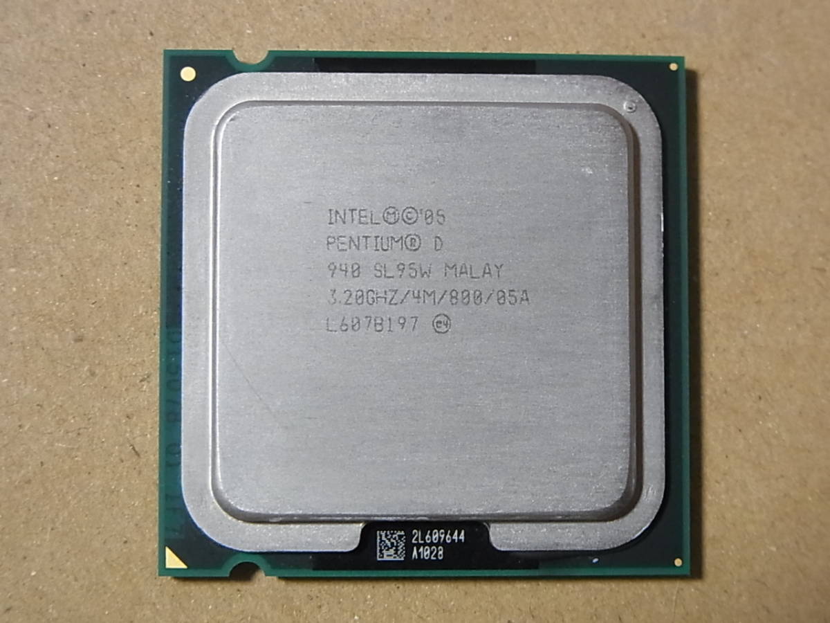■Intel Pentium D 940 SL95W 3.20GHz/4M/800/05A Presler LGA775 2コア TDP95W/C1 (Ci0458)_画像1