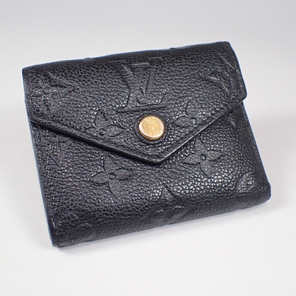 Auth LOUIS VUITTON Zoe Wallet M62935 Black Monogram Empreinte Leather