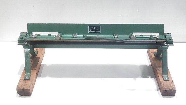 盛光 手動式 アングルバッタ パンチ 620mm 板金折曲機 折り曲げ機