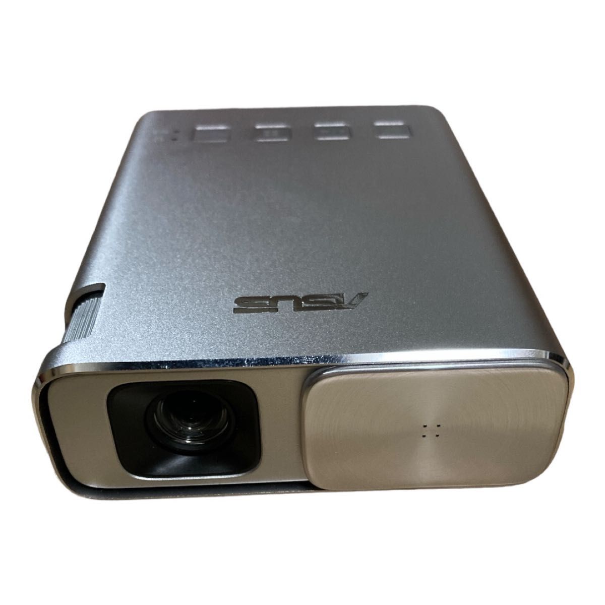 美品 ASUS ZenBeam E1 プロジェクター|PayPayフリマ