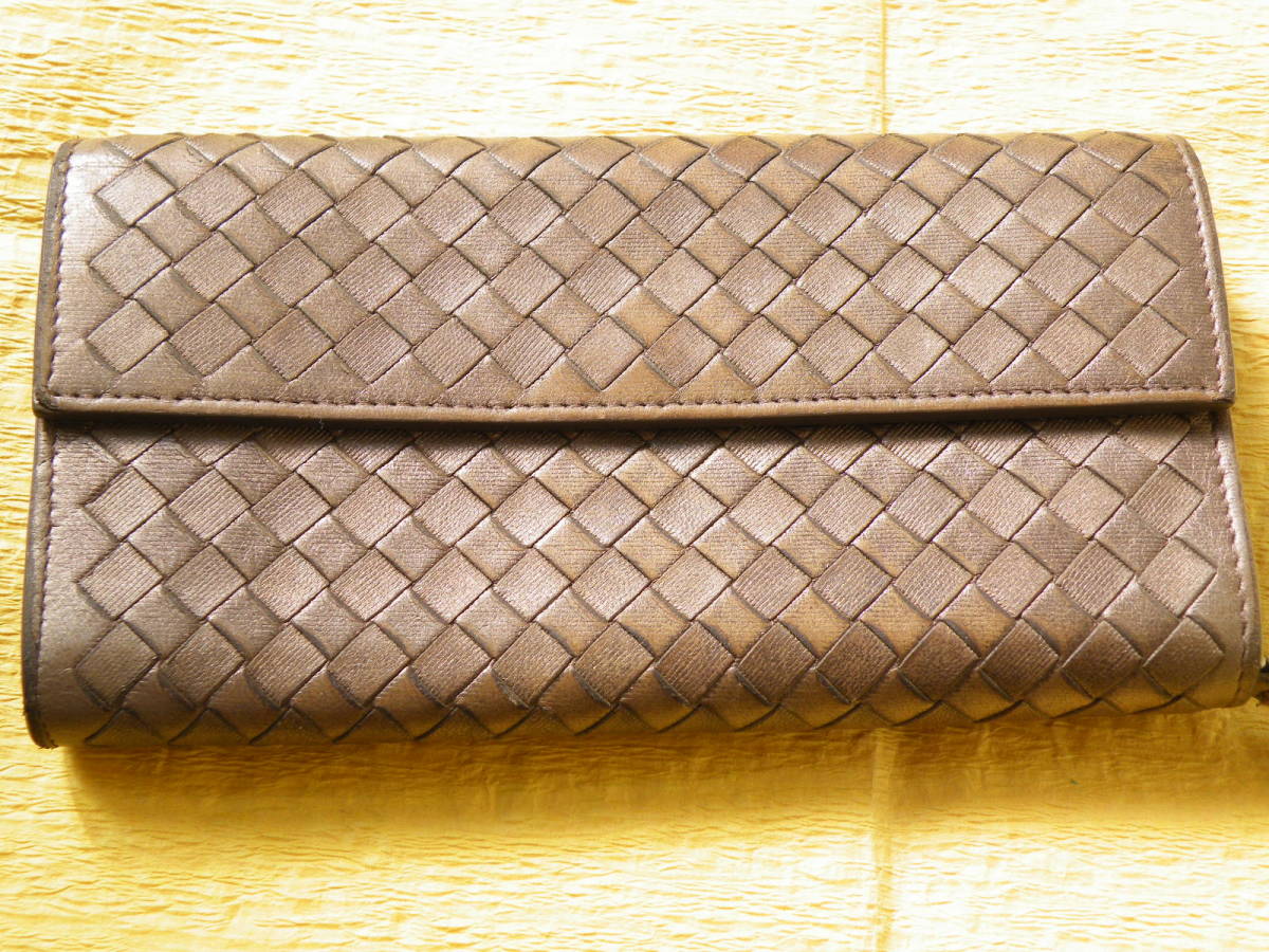 ★【落ち着いた品のあるシャンパンカラーです♪ 「ボッテガヴェネタ」の長財布】BOTTEGA VENETA/本革レザー/イタリー製/メッシュ _画像1