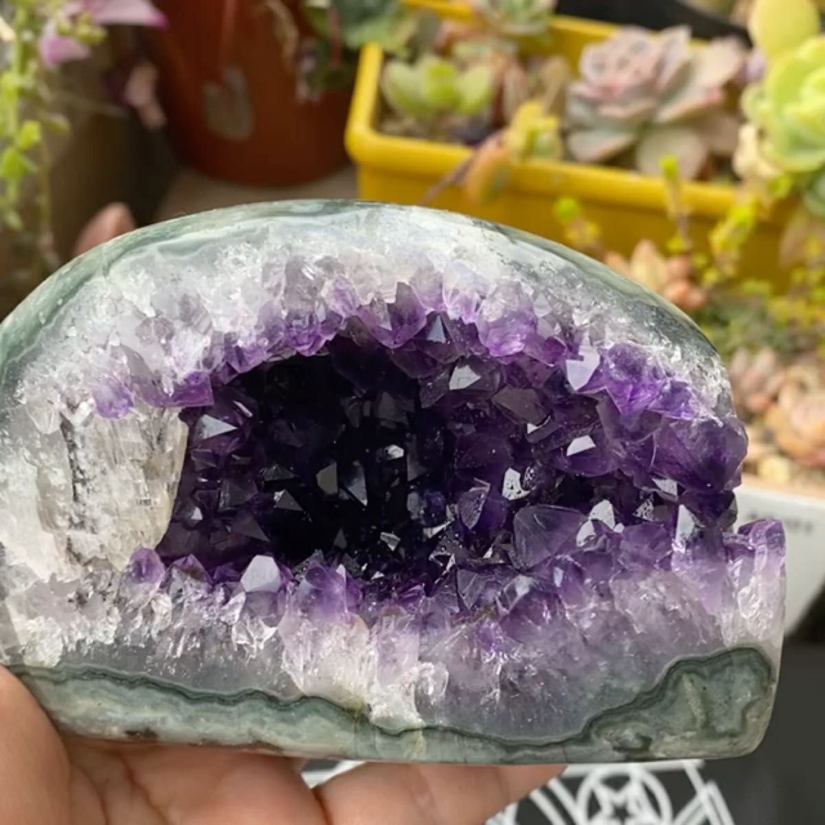 超美品 高品質ウルグアイ産アメジストドーム クラスター 極濃紫 天然石
