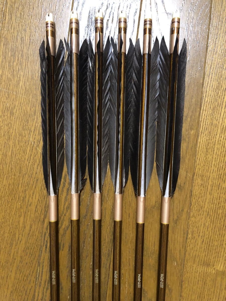 オープニング大セール】 黒鷲 2015 シャフト 近的矢 弓道 黒手羽