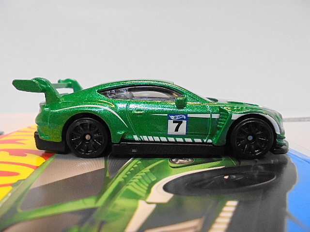 ルース品 Hotwheels 2018 ベントレー コンチネンタル GT3 ミニカー ホットウィール_画像3