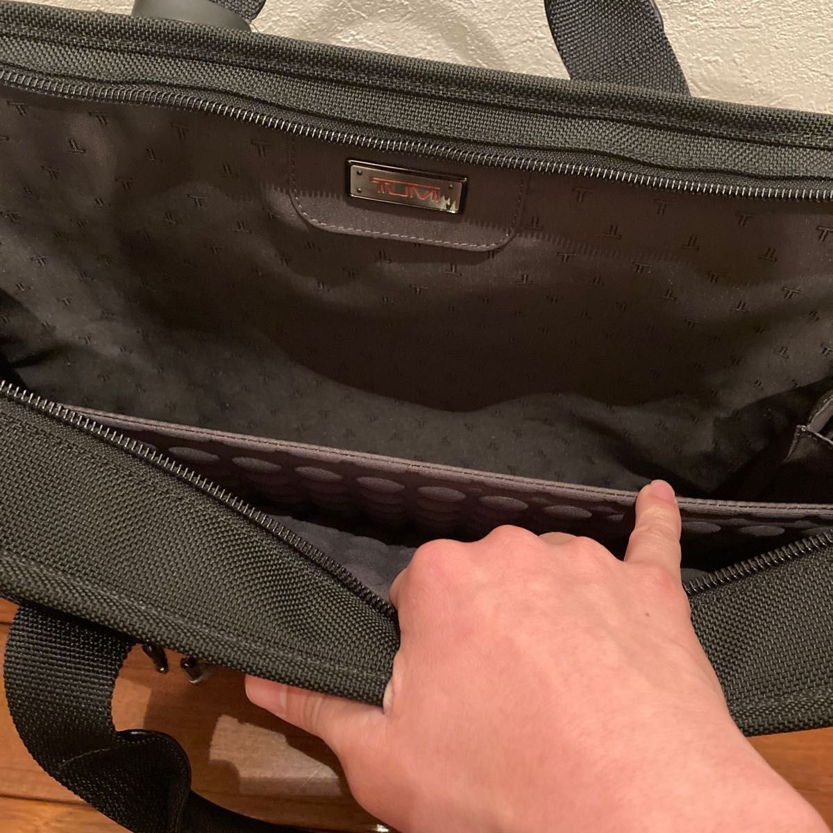 Tumi ビジネスブリーフケース 5