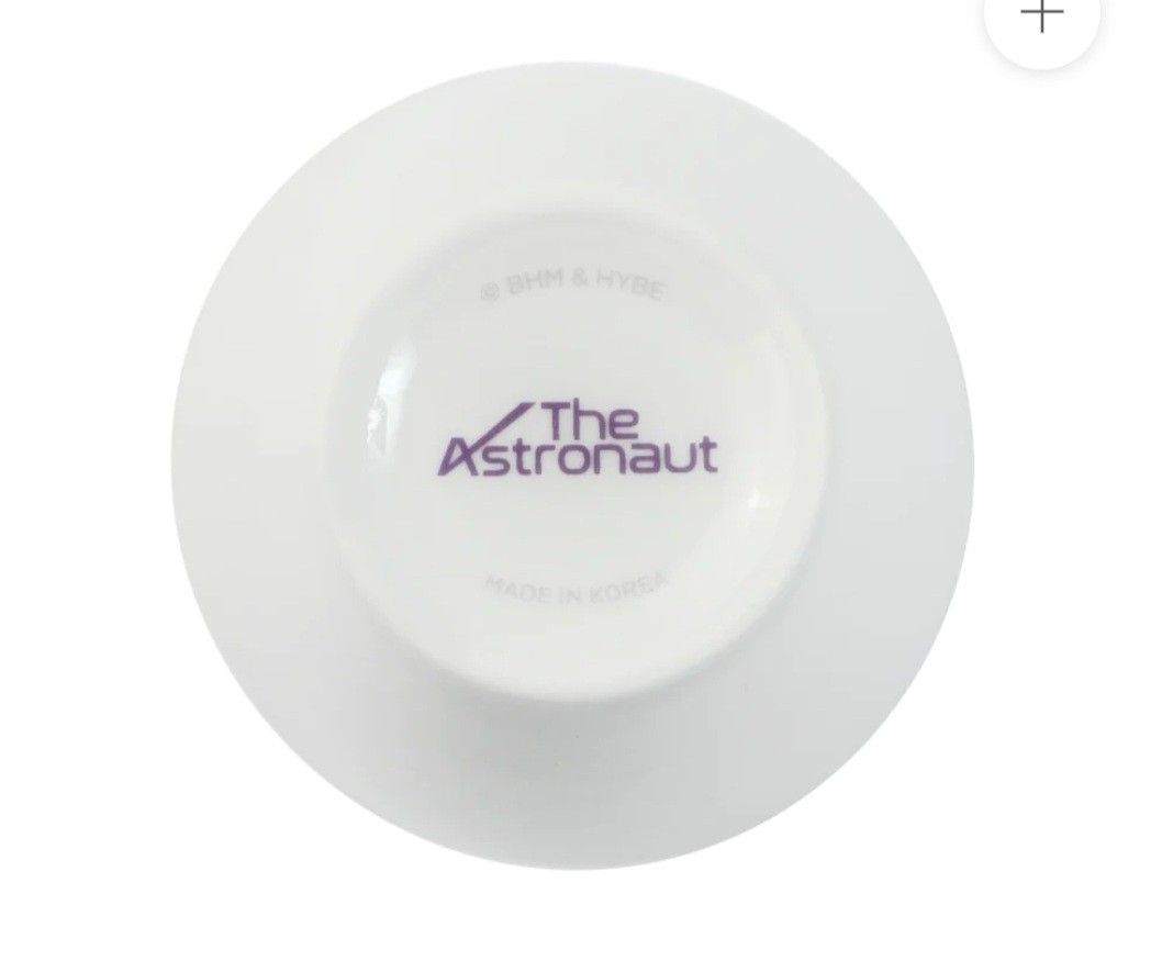 The Astronaut Dinnerware Set グッズ BTS jin お皿 セット ② The Astronaut Dinnerware Set グッズ BTS jin お皿 セット ②