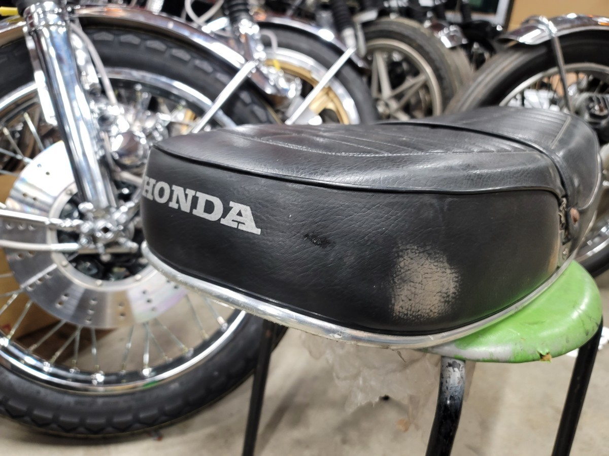 最終値下》 CB750K2~4.純正シート hipomoto.com