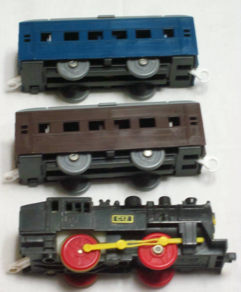 プラレール　Ｃ１２蒸気機関車　ゼブラ　３両編成　動作確認_画像3