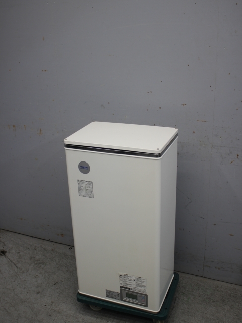 激安通販新作 壁掛け部品付 電気式 湯沸かし器 屋内 EWR65BNN345B0 電気湯沸器 イトミック 中古品 業務用 86304 04-37513 3相200V 厨房用品 店舗用品 給湯設備 激安通販新作 壁掛け部品付 電気式 湯沸かし器 屋内 EWR65BNN345B0 電気湯沸器 イトミック 中古品 業務用 86304 04-37513 3相200V 厨房用品 店舗用品 給湯設備