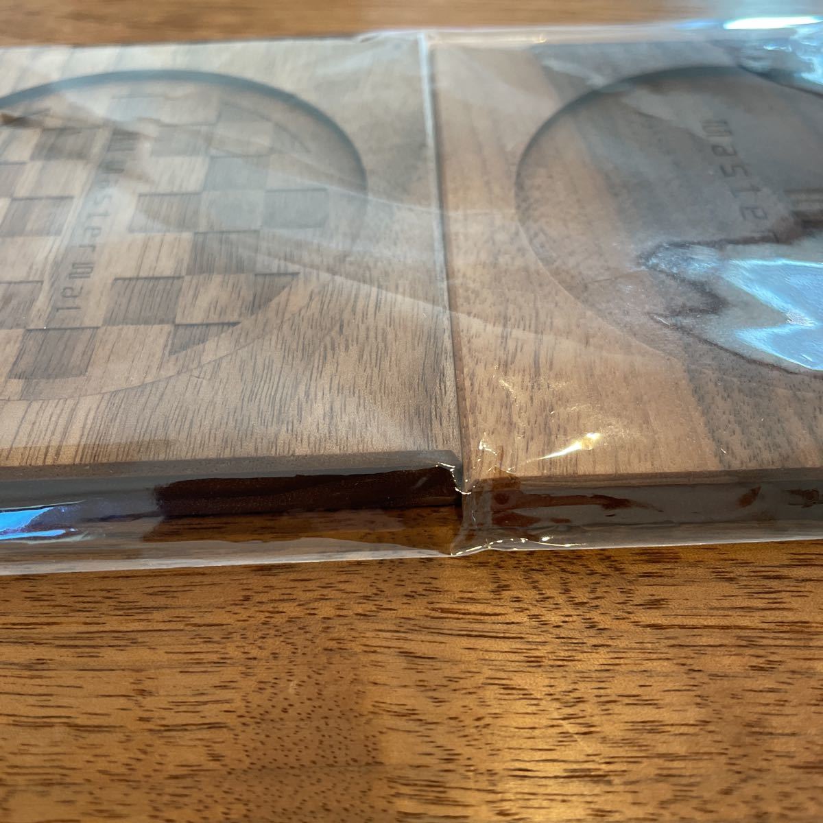 新品 レア モノグラム masterwal マスターウォール オリジナル 木製 コースター ノベルティ 非売品 master wal 刻印 ウッド ウォル 3 皿_画像5