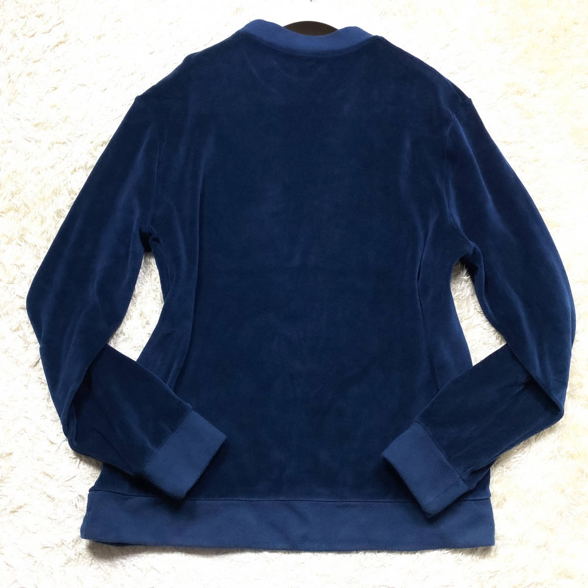 極上未使用級モンクレール 長袖スウェット ロングTシャツ ネイビー濃紺系 袖ロゴワッペン ベロア生地 大きいサイズ XL.LL～L MONCLERの画像7