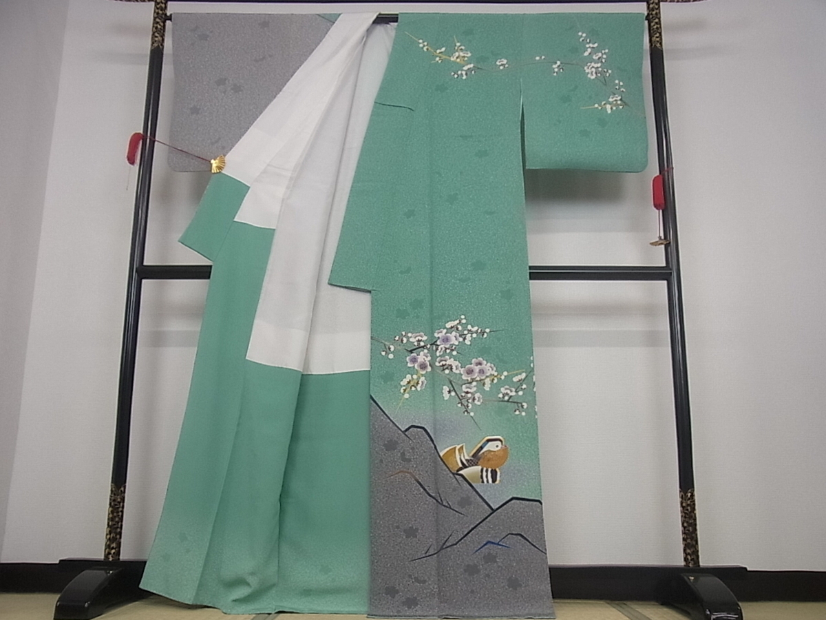 売買-ヤフオク! - •平和屋 極上 皇室献上作家 藤井寛 訪問着 •駒刺繍