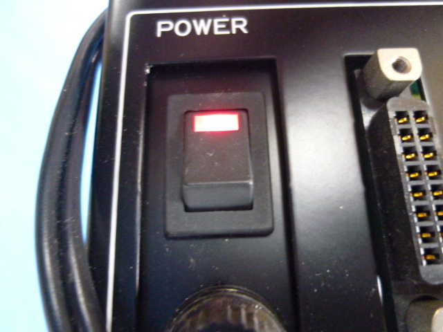 中古品 Tylan マスフローコントローラー電源 TPS-04D 通電確認のみ。_画像5