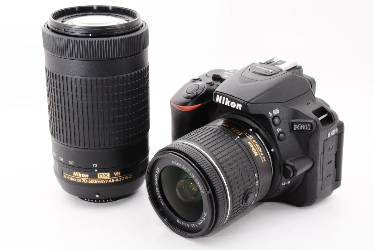 【オススメ】Nikon デジタル一眼レフカメラ D5600 ダブルズームキット ブラック D5600WZBK