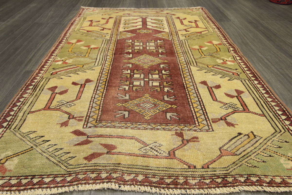 草木染めの色合いが美しいアンティーク絨毯　アフガニスタン　トライバルラグ　部族絨毯　ヴィンテージ　93x145cm　＃189_画像10