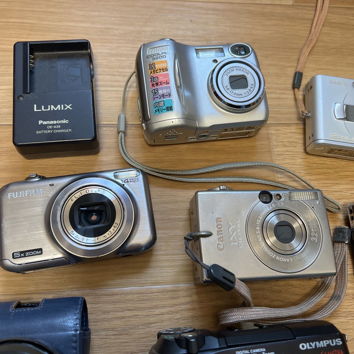 販促品販売中 コンパクトデジタルカメラ ジャンクまとめ 6台