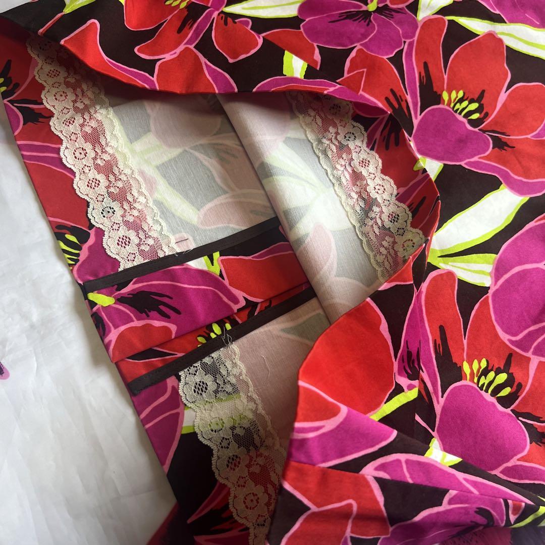美品】kate spade 総柄ペプラムワンピース 0 S ノースリーブ 赤-
