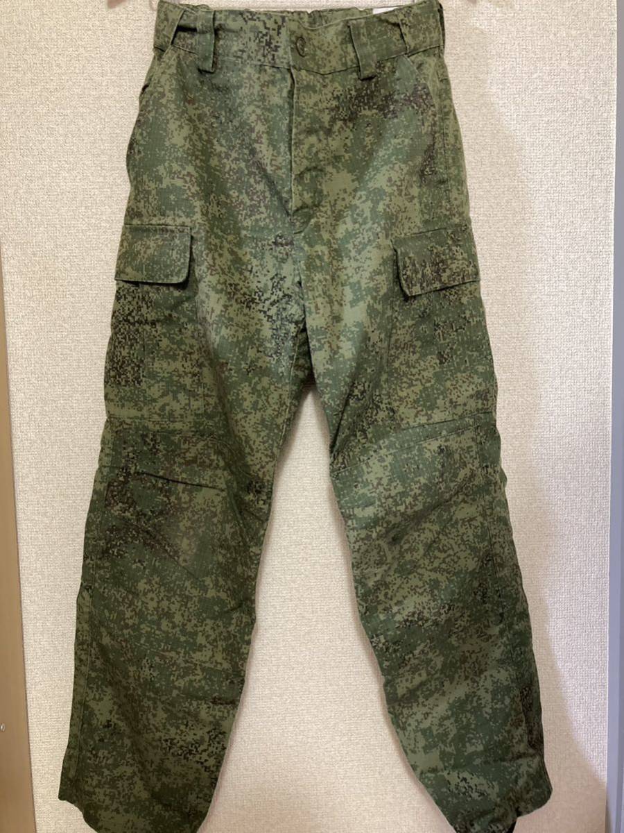 実物 ロシア軍 デジタルフローラ迷彩夏季服 上下セット 日本人L 実物 ロシア軍 デジタルフローラ迷彩夏季服 上下セット 日本人L