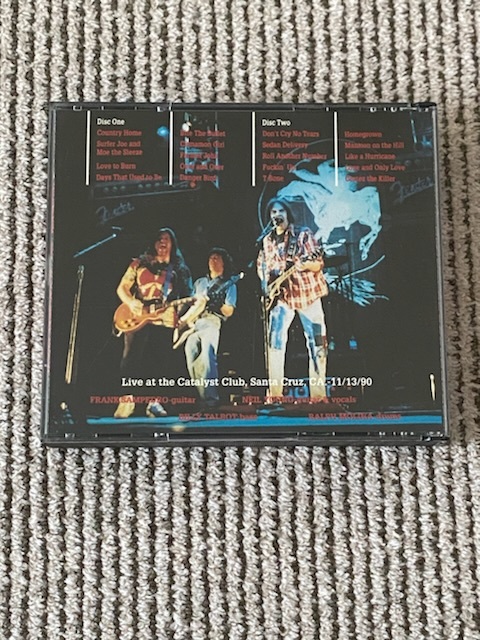 Neil Young & Crazy Horse 「Feedback Is Back」 2CD　TNT Studio_画像2