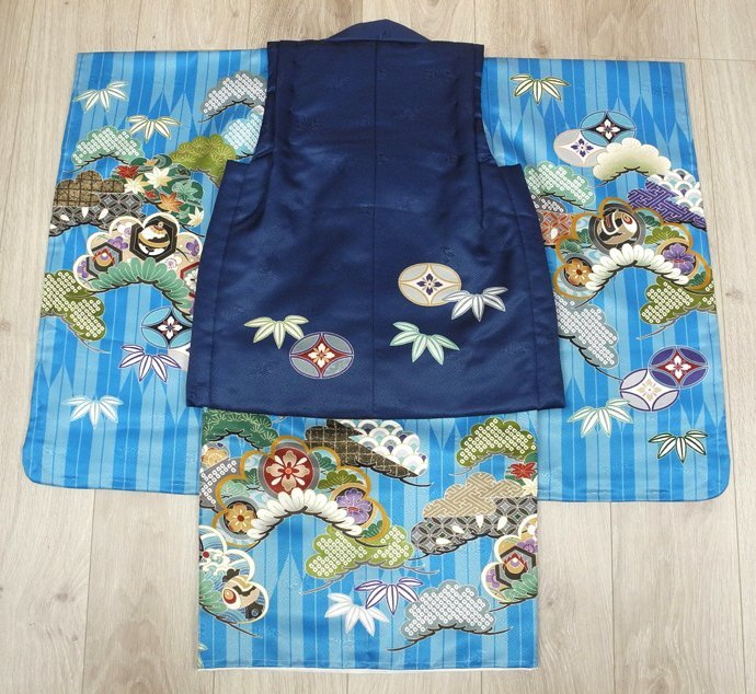  "Семь, пять, три" новый продукт высококлассный 3 лет мужчина кимоно (. ткань пальто ) комплект [ превосходящий ]* золотой пешка вышивка ввод темно синий цвет серия / оттенок голубого шлем *8384-015