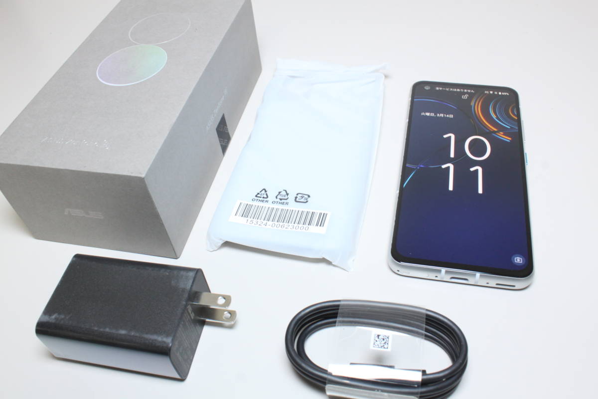 SIMフリー/国内版デモ機 ASUS/ZenFone 8/128GB/ZS590KS ④(Android