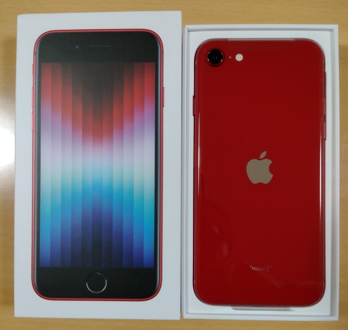 iPhone SE第3世代 レッド 64GB 新品未使用-