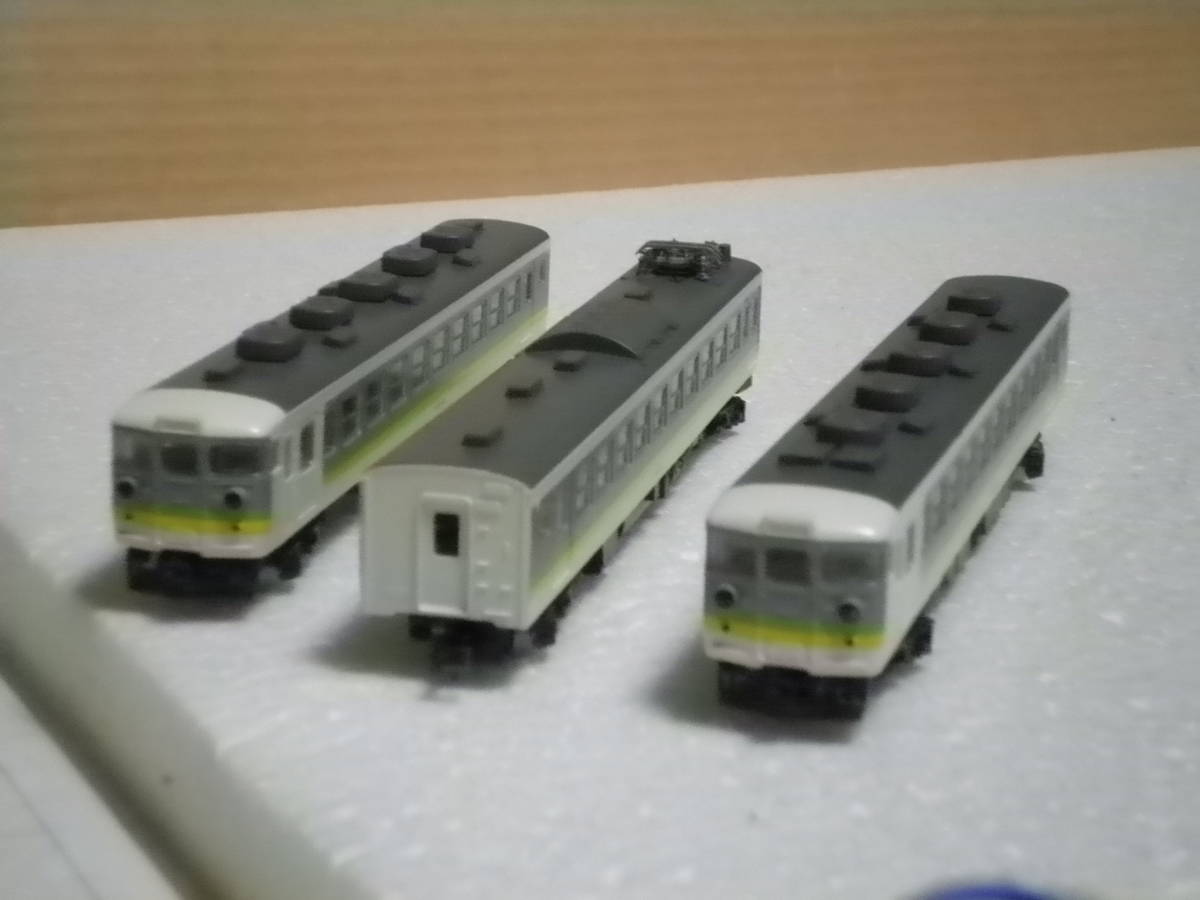 KATO製　165系直流電車　ムーンライト　新標準色　中古品_画像3