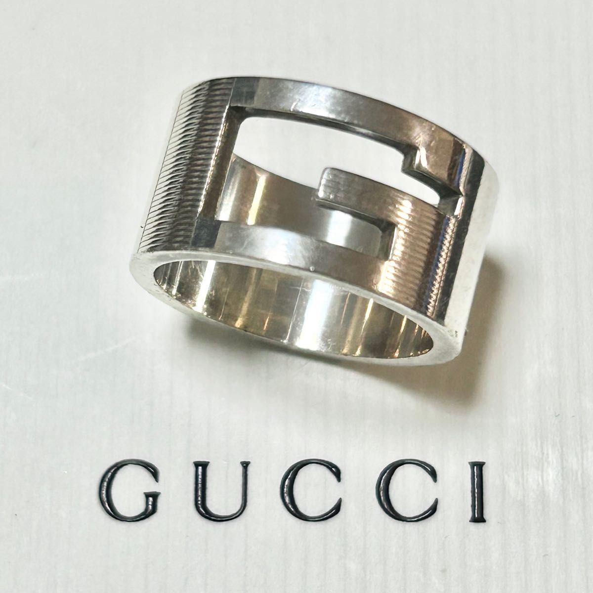 GUCCI グッチ ブランデッド リング 19号 指輪 シルバー ブランド GUCCI グッチ ブランデッド リング 19号 指輪 シルバー ブランド