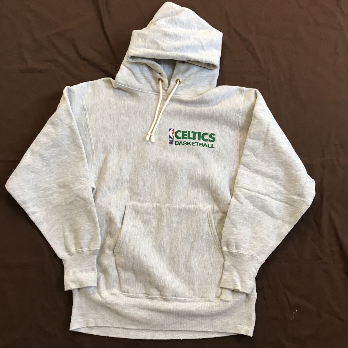 ヤフオク! - 極美品 Champion リバースウィーブパーカー NBA