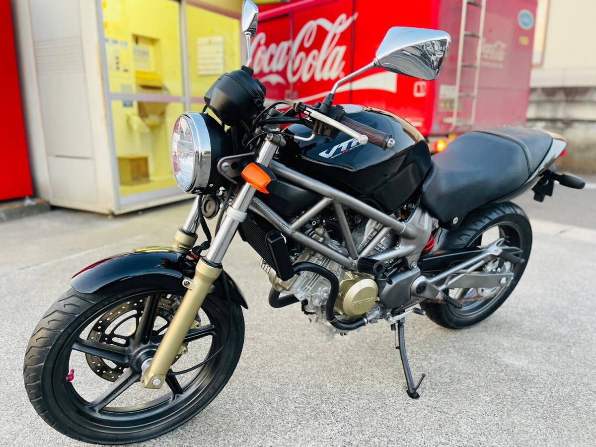  ホンダ VTR250 MC33 黒 19,544km HONDA 再出品 中古車体！動画有！茨城県！ 全国配送可！_画像4