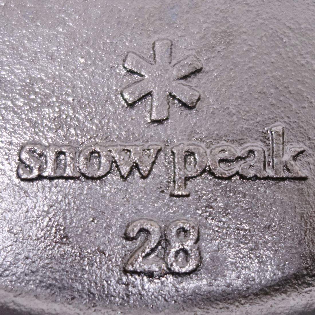 廃盤 希少 スノーピーク snowpeak 南部鉄器 和鉄28 ダッチオーブン ファイヤーサイドグローブ リフター 収納バッグ 付き ch11mt-rk26y01479の画像8