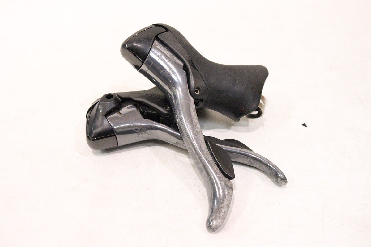 ☆SHIMANO シマノ ST-6600 ULTEGRA STIレバー(兼用タイプ)|売買された