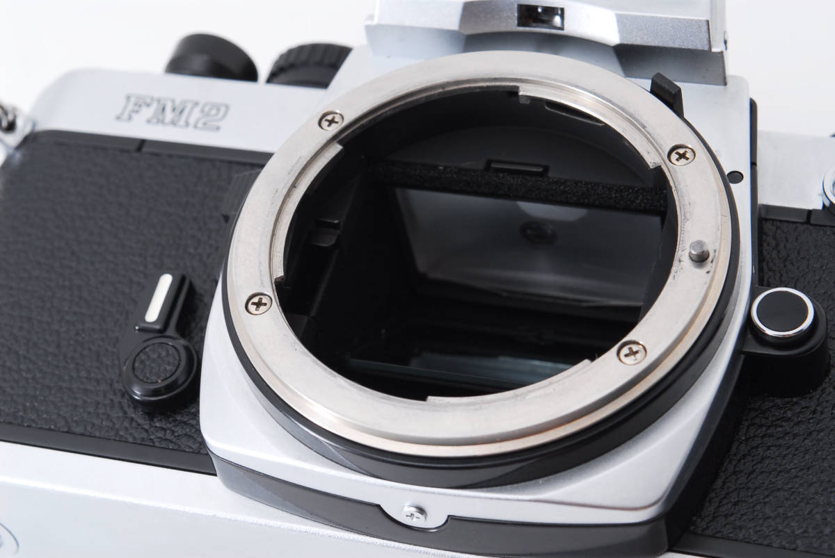 ニコン NIKON NEW FM2 ボディ フィルム一眼レフカメラ A880