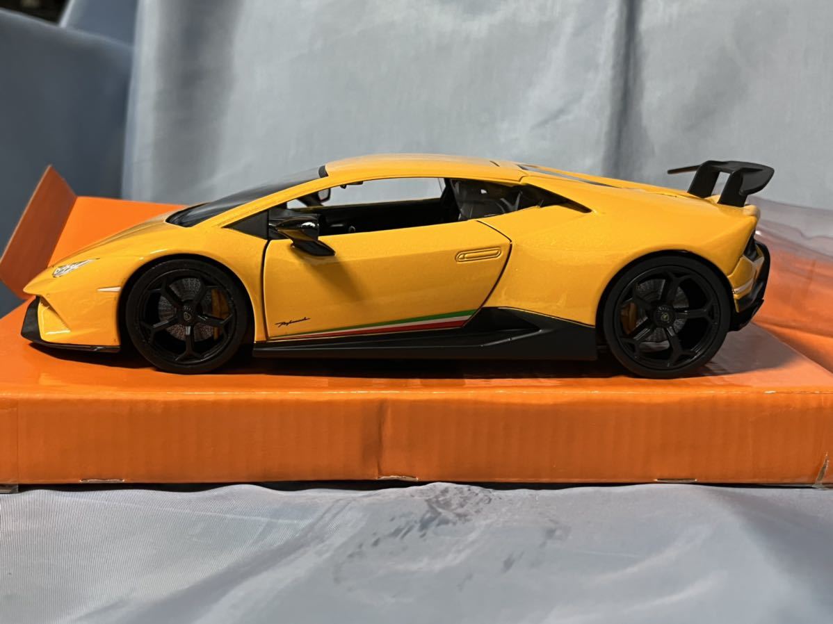 jada toys made Lamborghini ula can Performance 1/24