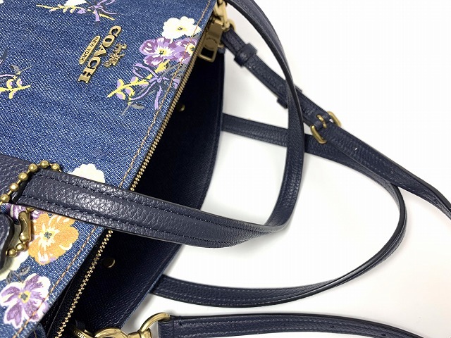 極美品 送料無料 完売モデル コーチ COACH デニム × レザー 2Way 極美品 送料無料 完売モデル コーチ COACH デニム × レザー 2Way