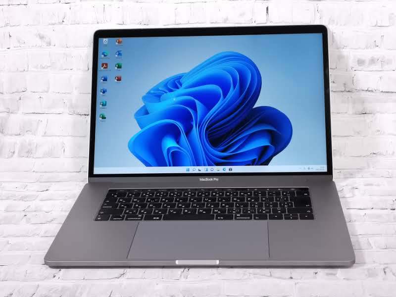 MacBook Pro 15.4-inch 2018年度 / Core_i9 2.9GHz 32GB SSD512GB 