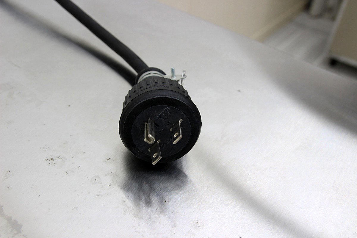 超美品!18年製 マルゼン 電気 架台式 ホイロ ベーカリーパン 超美品!18年製 マルゼン 電気 架台式 ホイロ ベーカリーパン