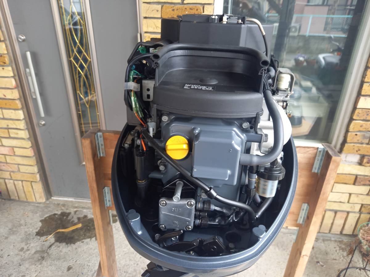 ジャンク品 ヤマハ船外機 4スト 25馬力 L足-