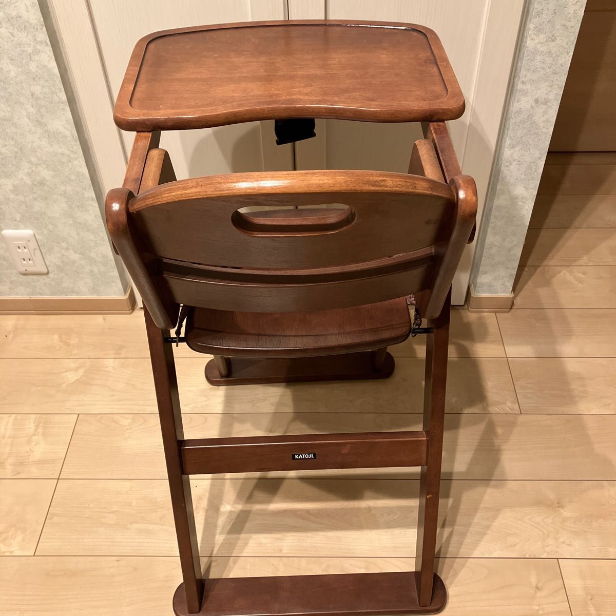 カトージ KATOJI 木製 ベビーチェア ラルタン LAR TAN カトージ KATOJI 木製 ベビーチェア ラルタン LAR TAN