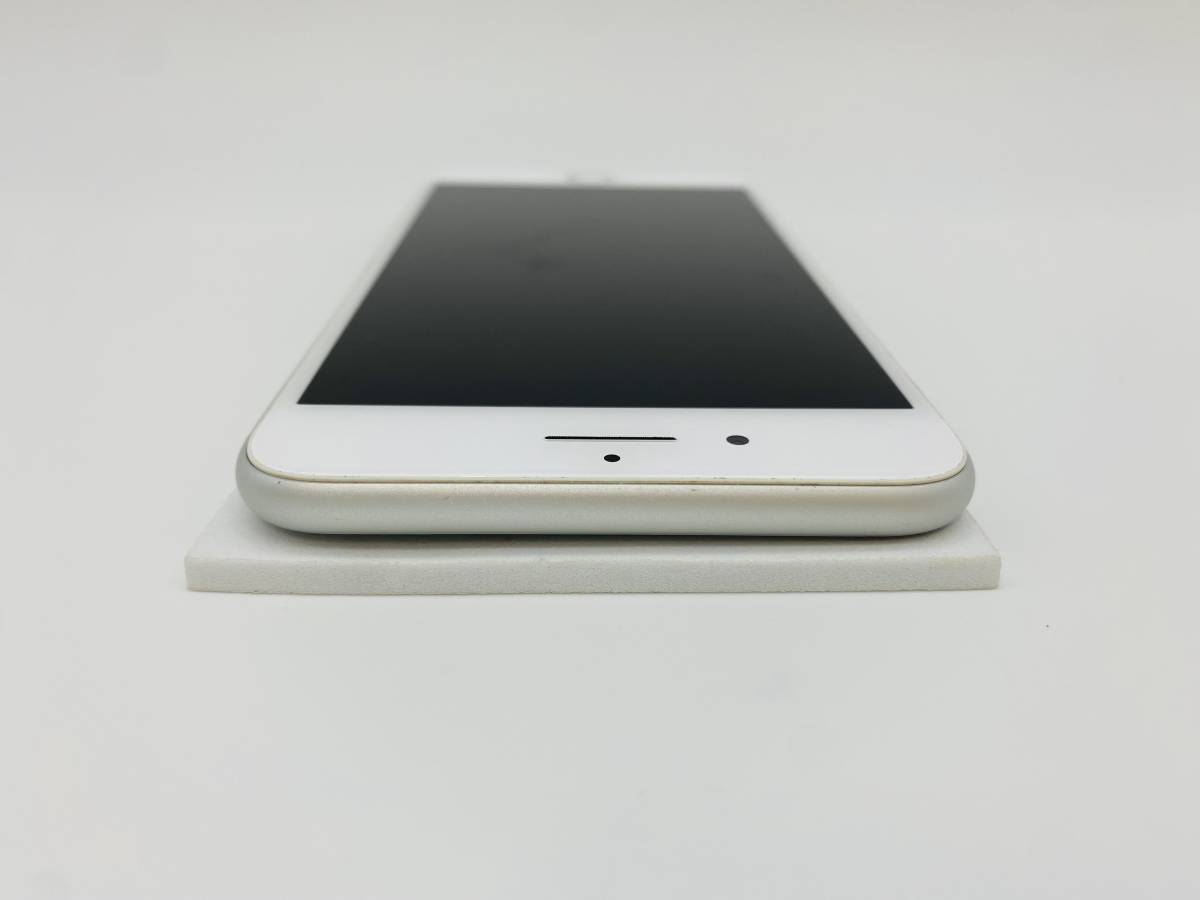 iPhone8 Plus 64GB シルバー/シムフリー/大容量3400mAh新品バッテリー
