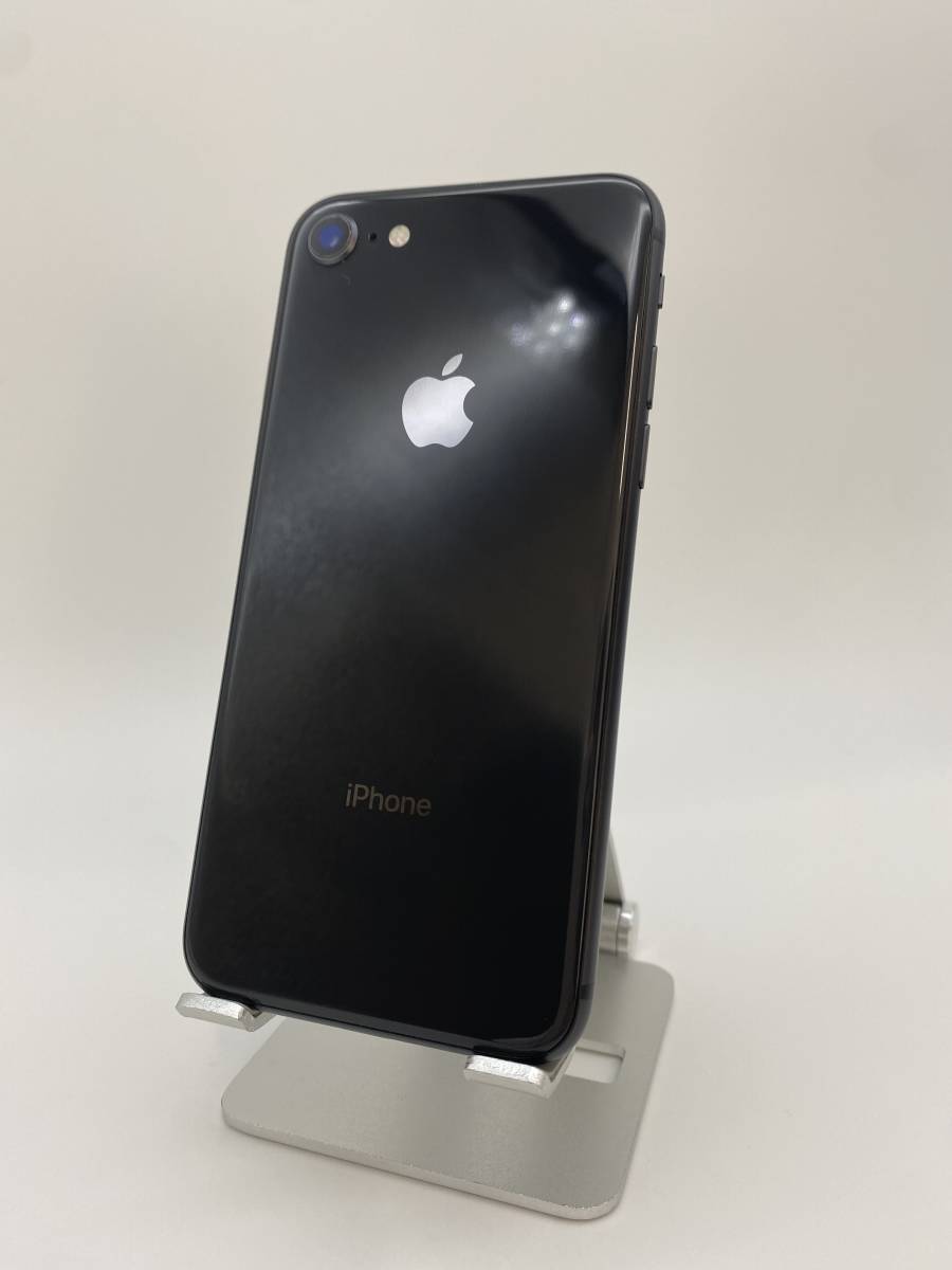 美品 iPhone8 64GB スペースグレイ/シムフリー/大容量2300mAh 新品