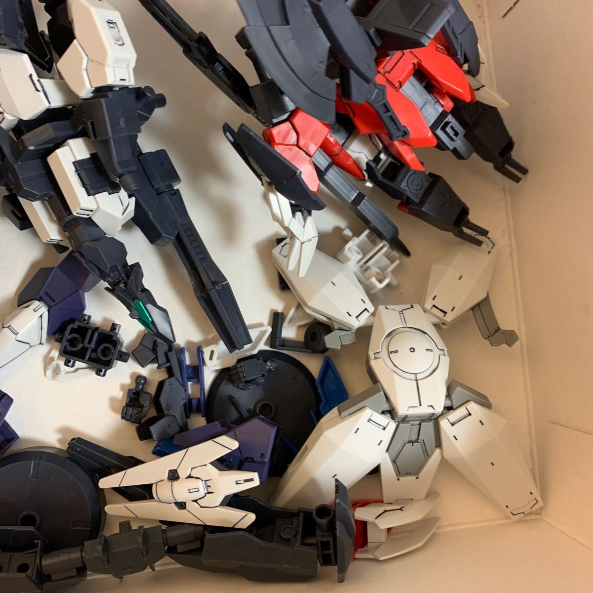 HG 1/144 ガンプラ ビルドダイバーズリライズ　コアガンダム　まとめ売り　ジャンク