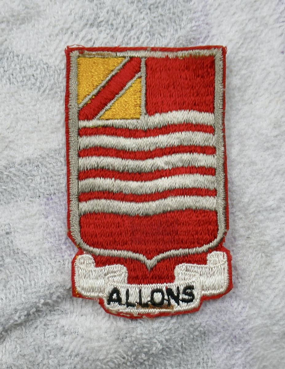 実物 米陸軍 第15野戦砲兵連隊 パッチ 15th Field Artillery Regiment Patch エッジカット 剥がし_画像1