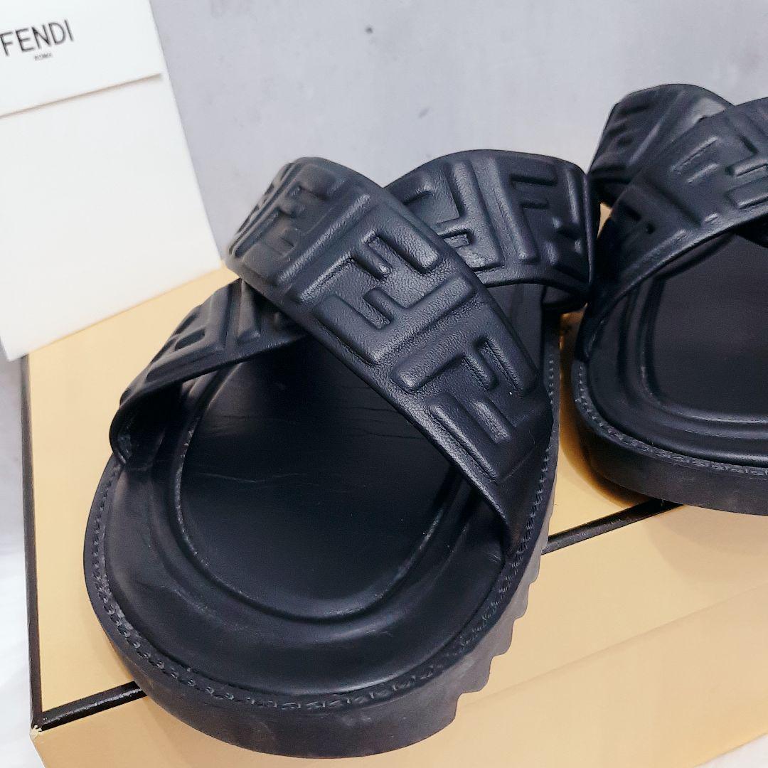 ユナイテッドトウキョウ 美品✨フェンディ メンズ ズッカ柄 サンダル