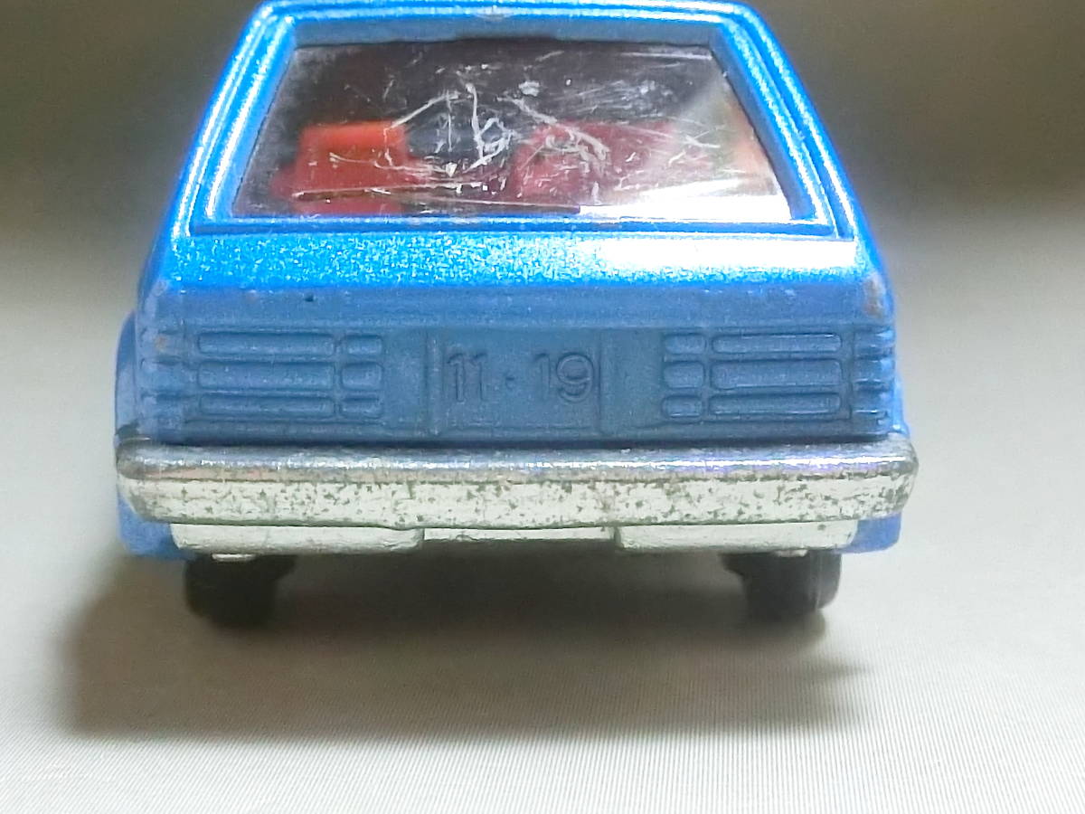 ビンテージ TOMICA トミカ マツダ ファミリア 1500XG 一般輸出 4 ビンテージ TOMICA トミカ マツダ ファミリア 1500XG 一般輸出 4