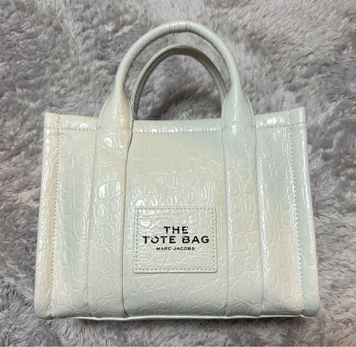 新品マークジェイコブス トートバッグ ザ クロコ エンボス トート ミニ