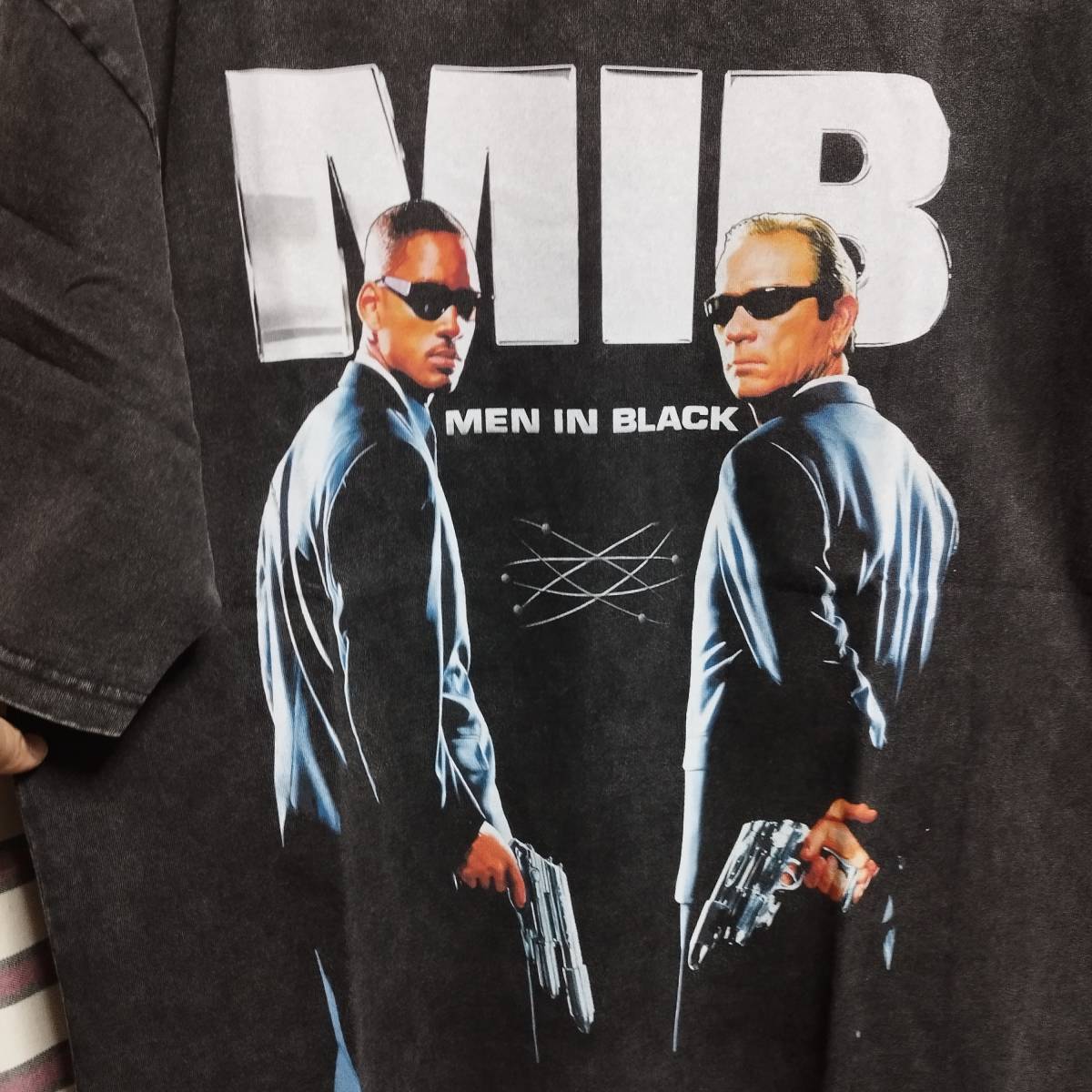 MIB 映画 メンインブラック MEN IN BLACK ビッグプリントTシャツ MIB 映画 メンインブラック MEN IN BLACK ビッグプリントTシャツ