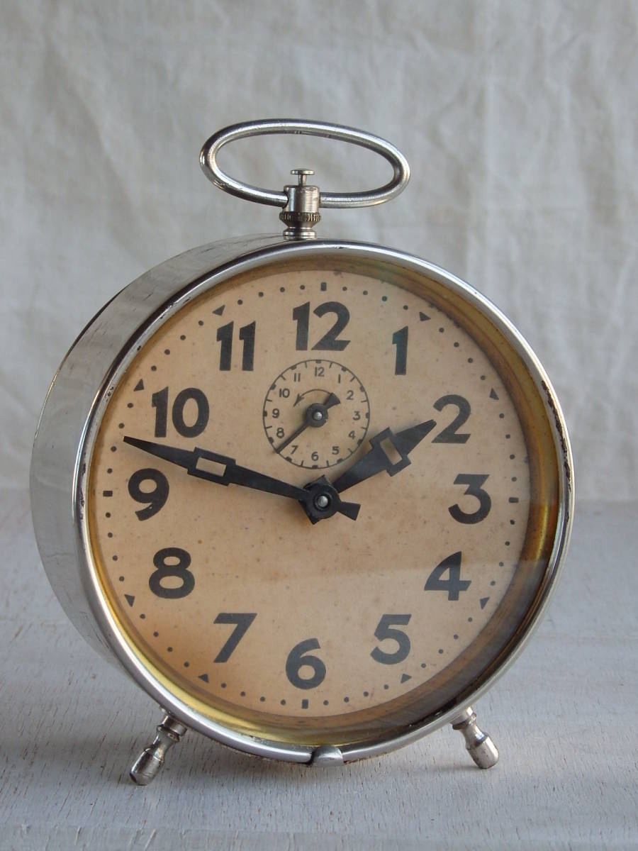 フランスアンティーク 時計 置時計 目覚まし時計 古い 手巻き ブロカント ビンテージ 蚤の市 仏 ジャンクの画像1