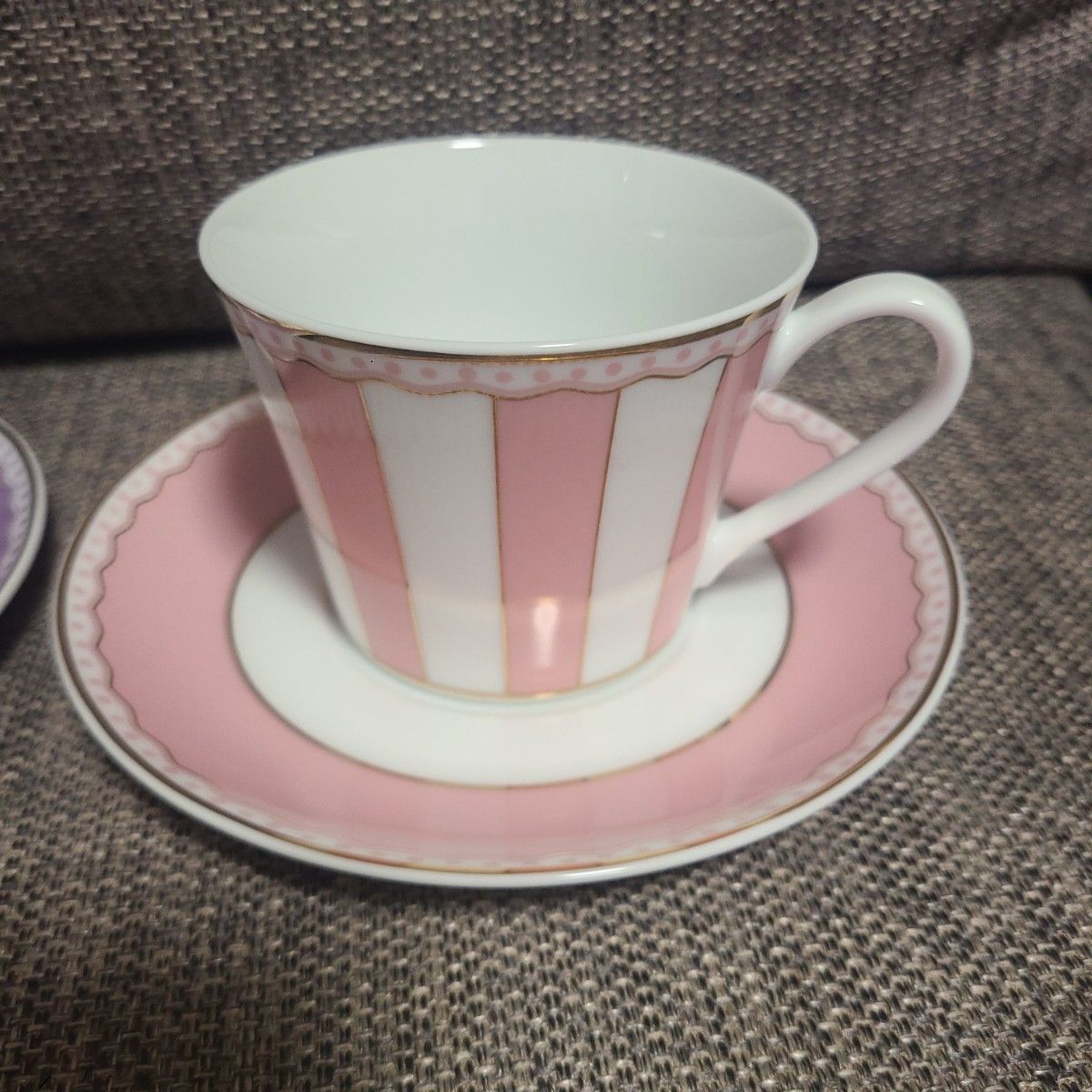 未使用 Noritake ノリタケ カップ&ソーサー カーニバル ピンク 未使用 Noritake ノリタケ カップ&ソーサー カーニバル ピンク