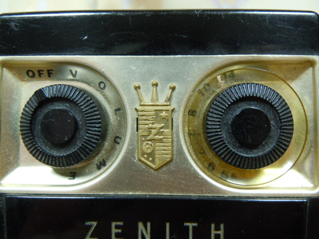 即決！　ラジオ　ＺＥＮＩＴＨ　ＲＯＹＡＬ　５００　ゼニス　中古品_画像4